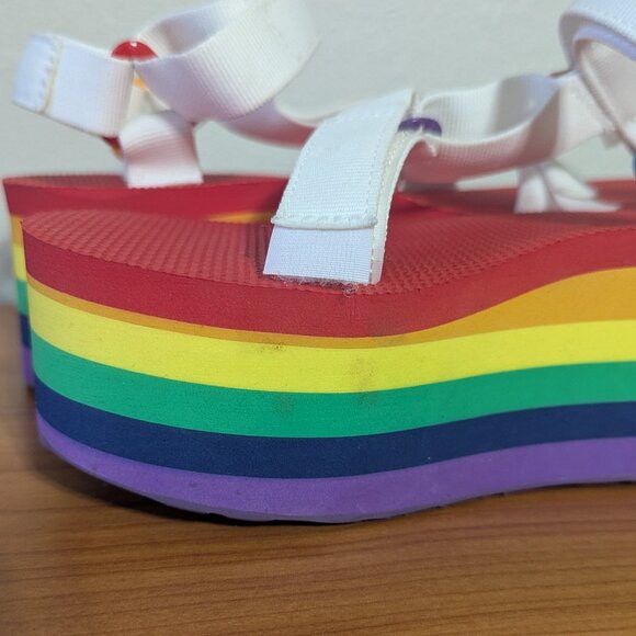 Teva  Rainbow  Platform Sandal Size 6 - Picture 11 of 12